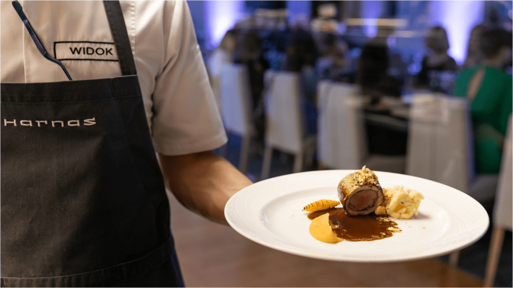 Nocne Gotowanie w Restauracji WIDOK