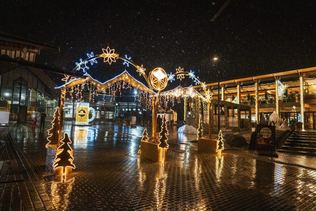 Restauracja Gwarno – Dobra regionalna kuchnia, miła obsługa i widok na Giewont jak z obrazka. Czy jest coś lepszego w Zakopanem? Raczej nie.