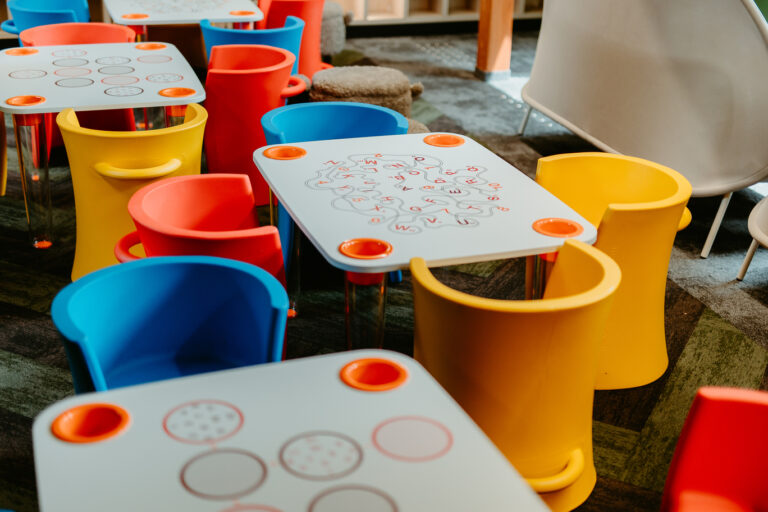 „Święta w Hogwarcie” – zajęcia literacko-plastyczne dla dzieci