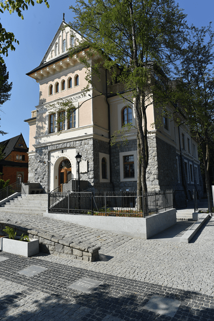 Gmach Główny Muzeum Tatrzańskiego