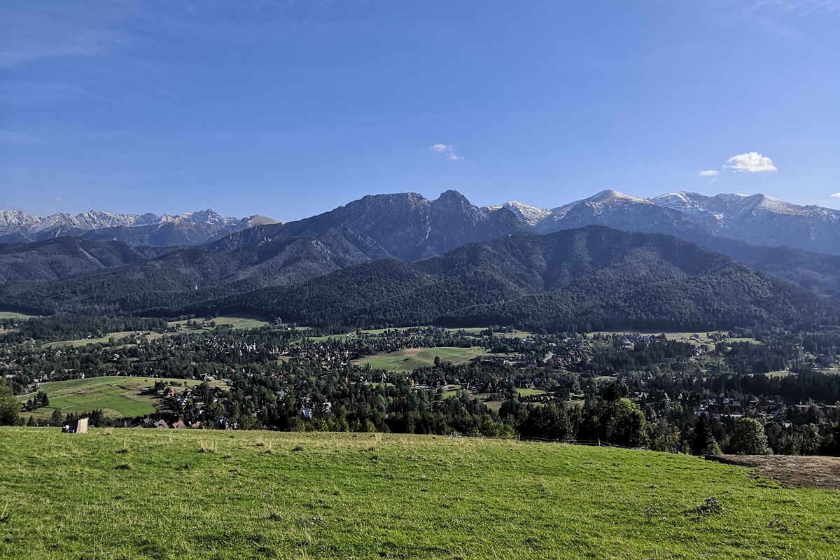 Promocja książki Jacka Mireckiego „Między Kozińcem a Antałówką. Pensjonat „Ryś” w Zakopanem. Historia, gospodarze, rodzina, goście”